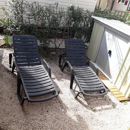 Mobilhome Beaux Volumes Es40 4* Frejus